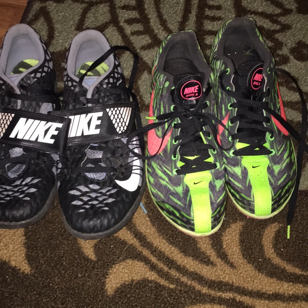 NIKE Track and Field Shoes w/ Spikes